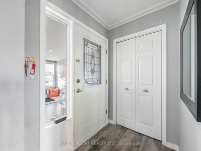 22 HERITAGE Drive • Prince Edward County, ON photo 6