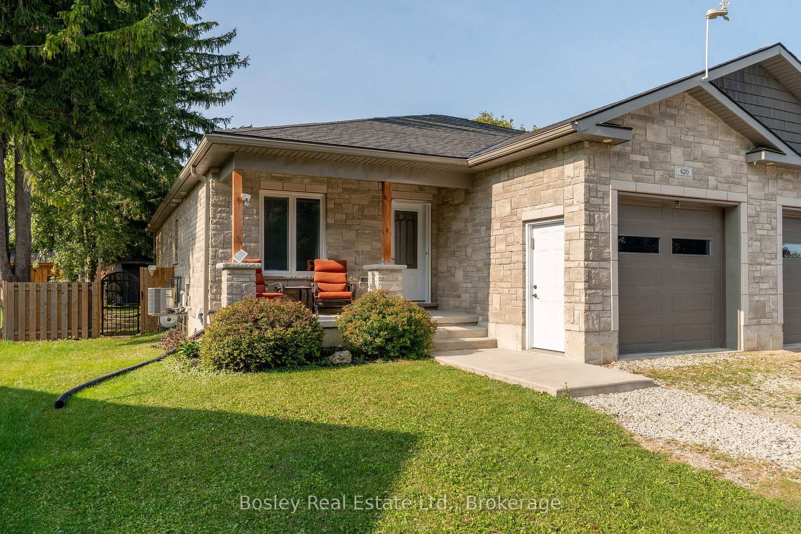 420 Victoria Street • Minto, ON photo 2