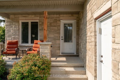 420 Victoria Street • Minto, ON photo 3