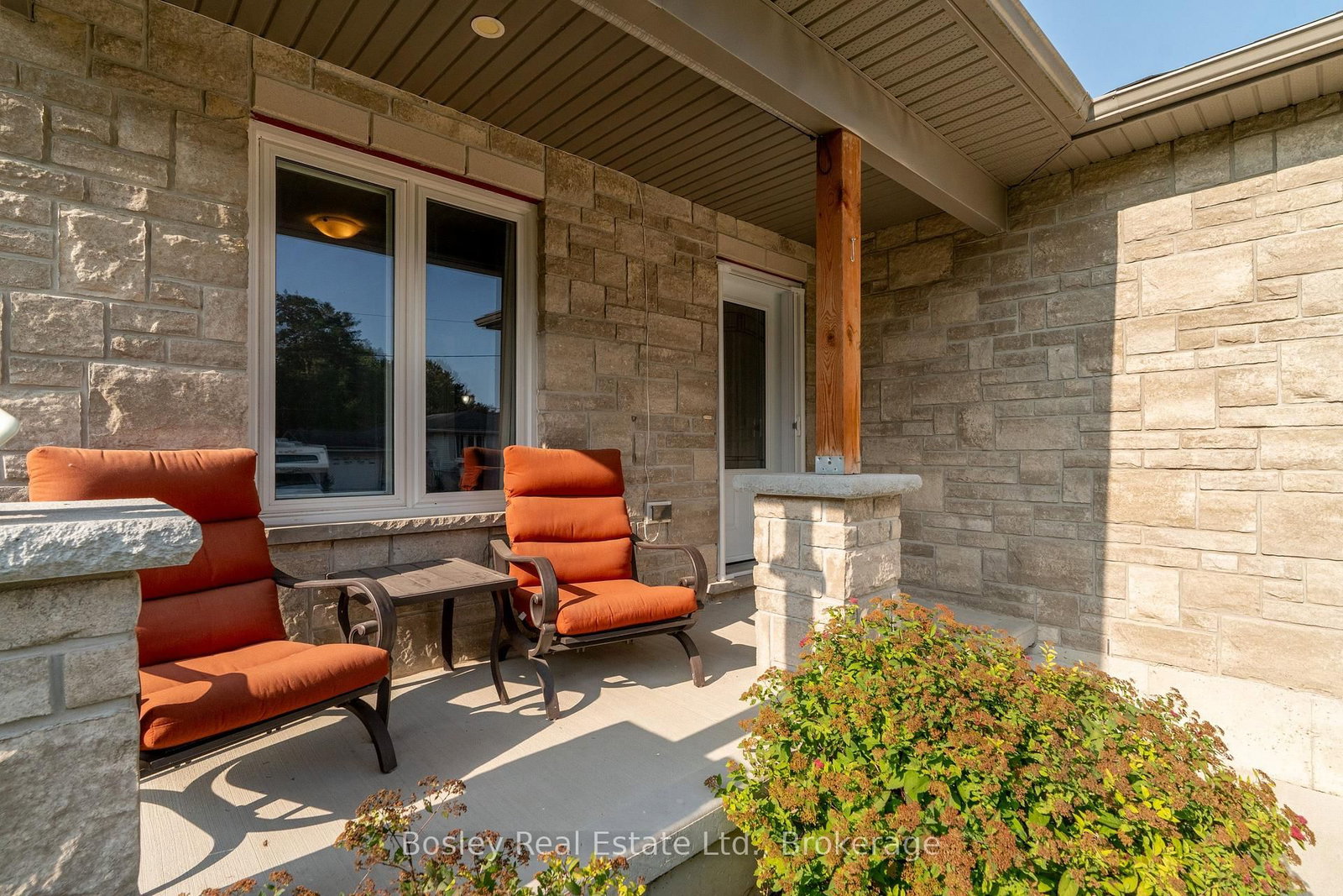 420 Victoria Street • Minto, ON photo 4