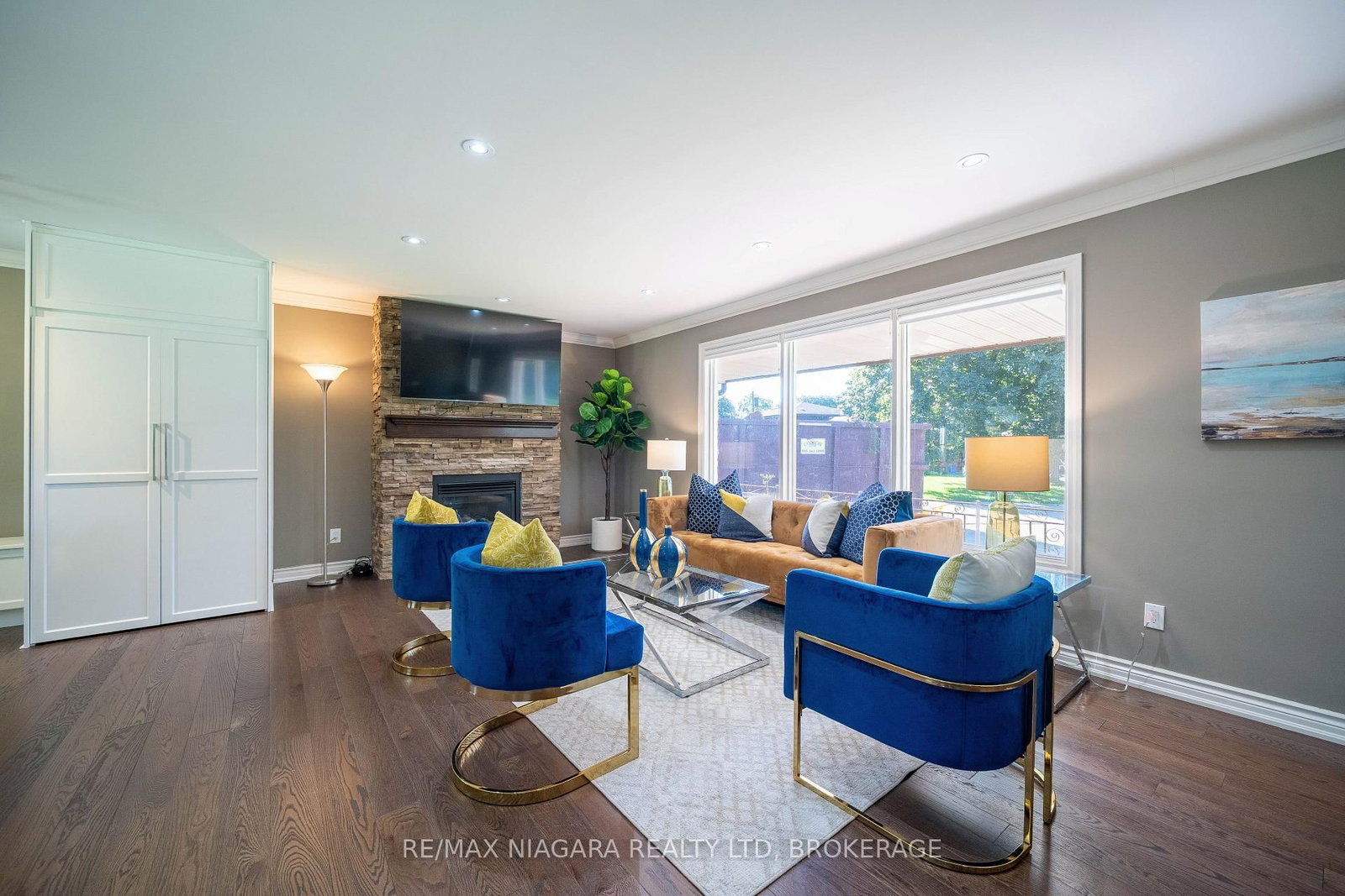8 Fernwood Terrace • St. Catharines, ON photo 7
