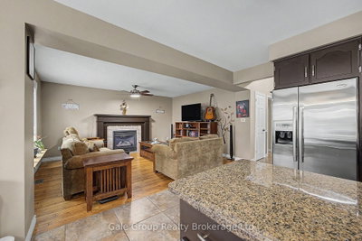 15 Ortona Street • Woodstock, ON photo 8