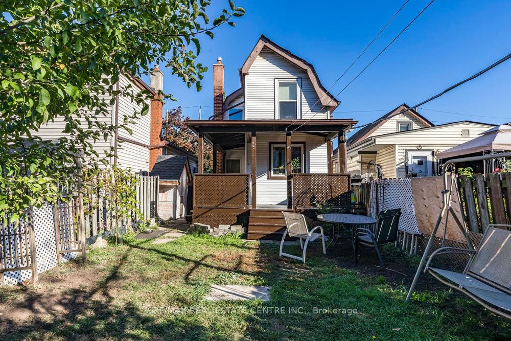 23 Frederick Avenue • Hamilton, ON photo 24
