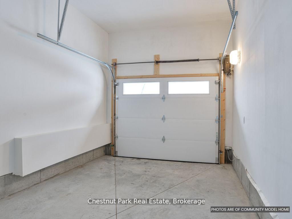 18 Pine Needle Way • Huntsville, ON photo 10