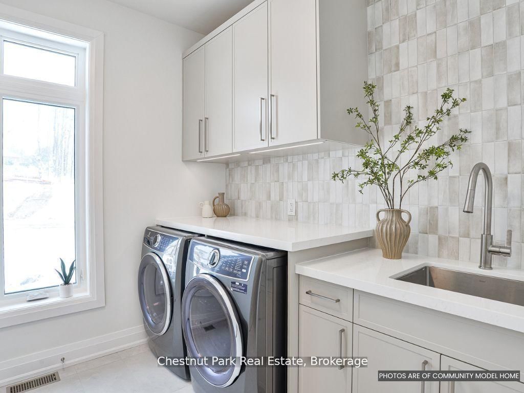 18 Pine Needle Way • Huntsville, ON photo 7