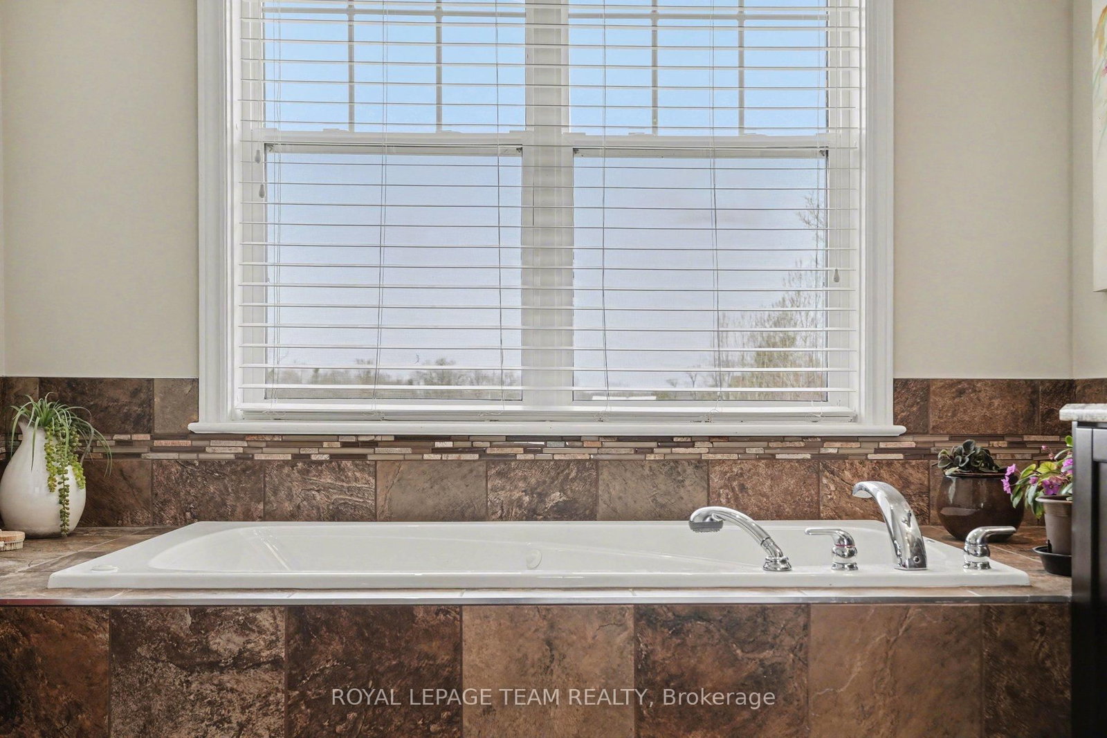 10 Old Kingston Road • Rideau Lakes, ON photo 28