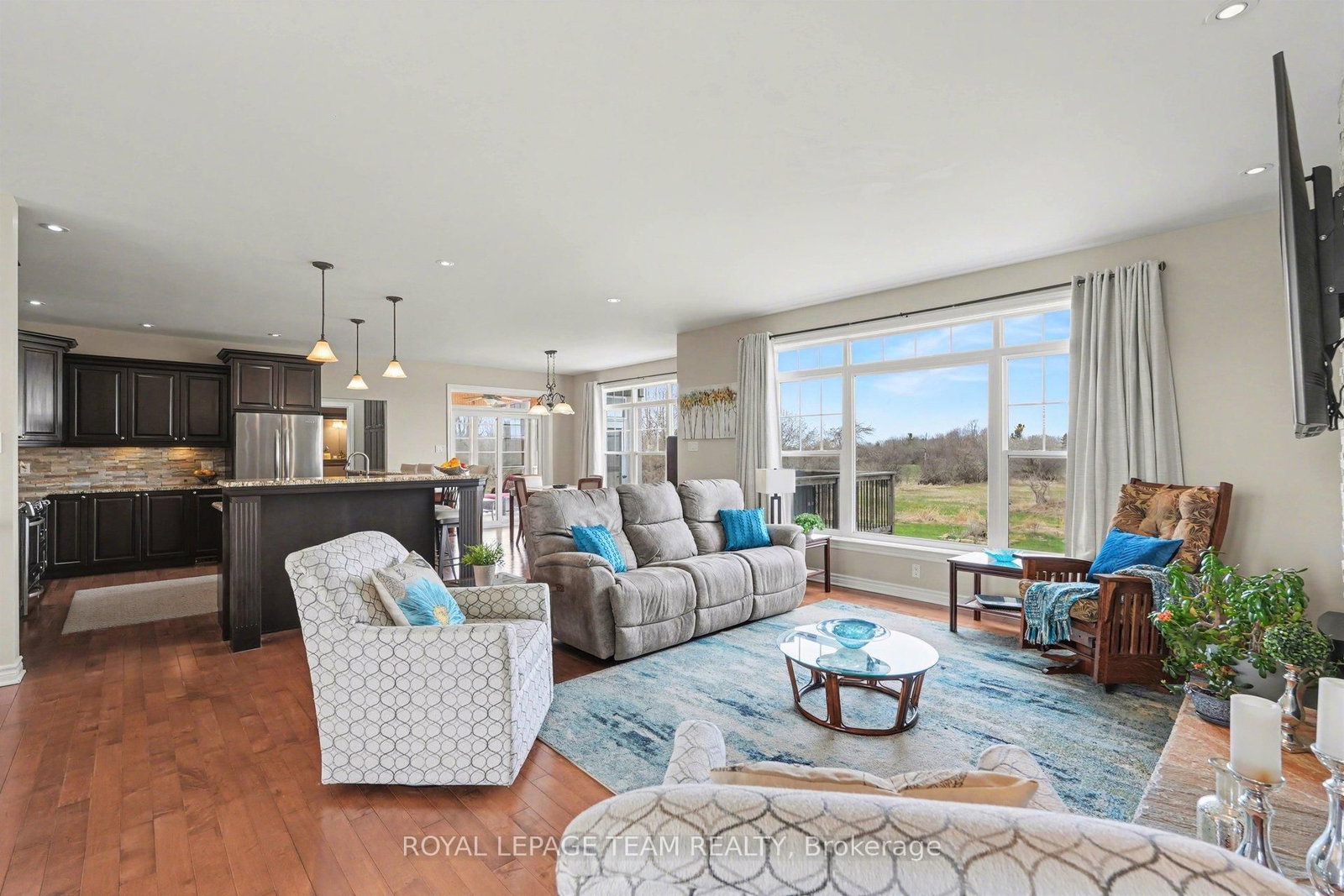 10 Old Kingston Road • Rideau Lakes, ON photo 9