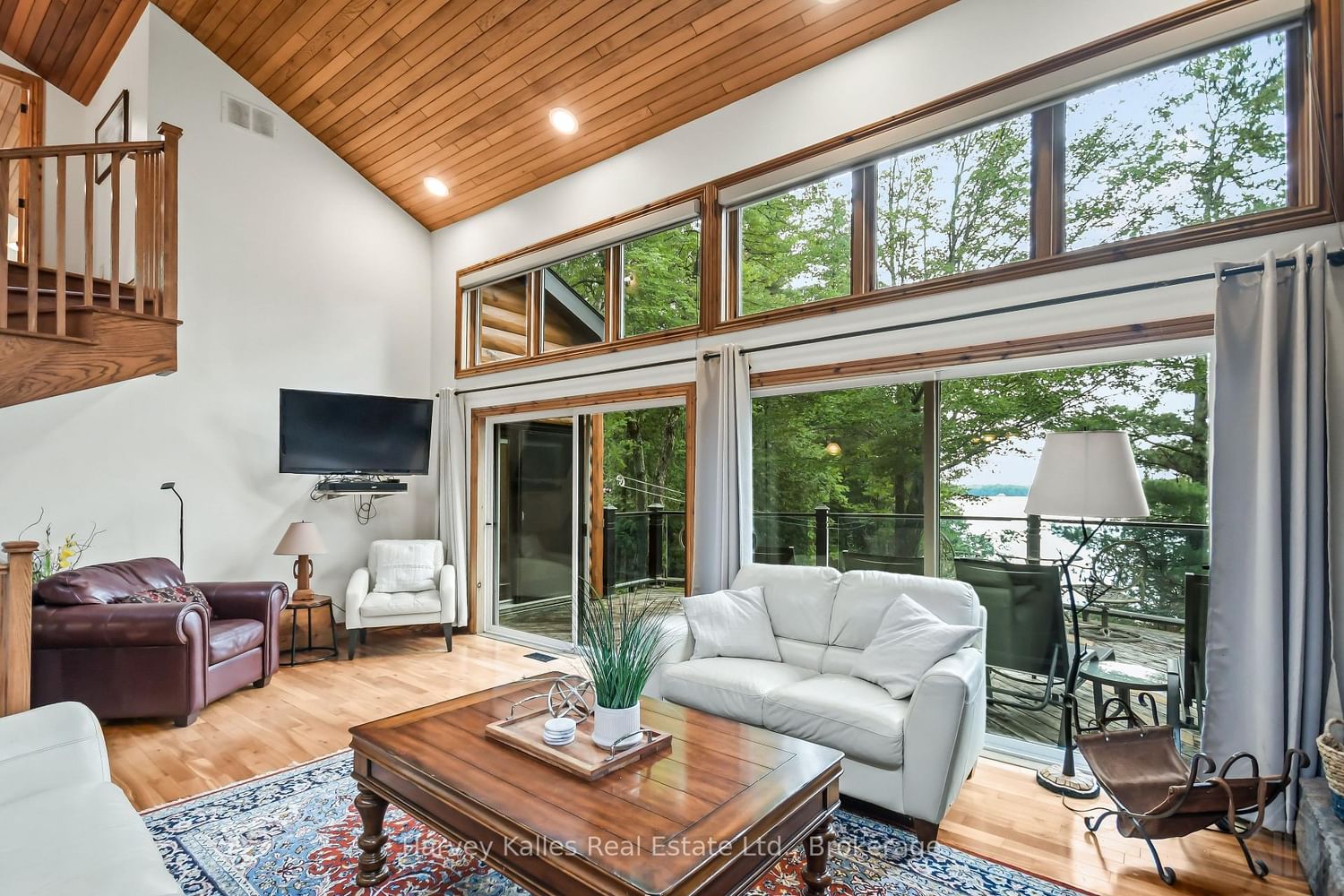 1113 Golf Avenue Road • #Unit #9 • Muskoka Lakes, ON photo 12