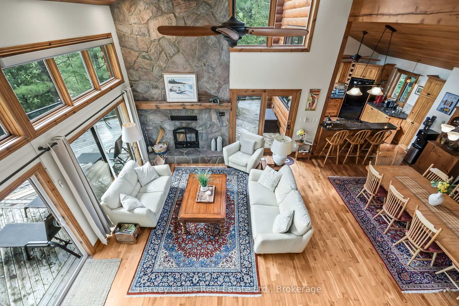 1113 Golf Avenue Road • #Unit #9 • Muskoka Lakes, ON photo 13