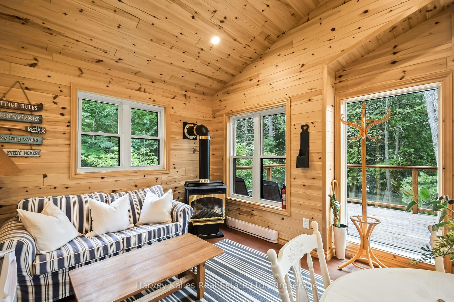 1113 Golf Avenue Road • #Unit #9 • Muskoka Lakes, ON photo 23