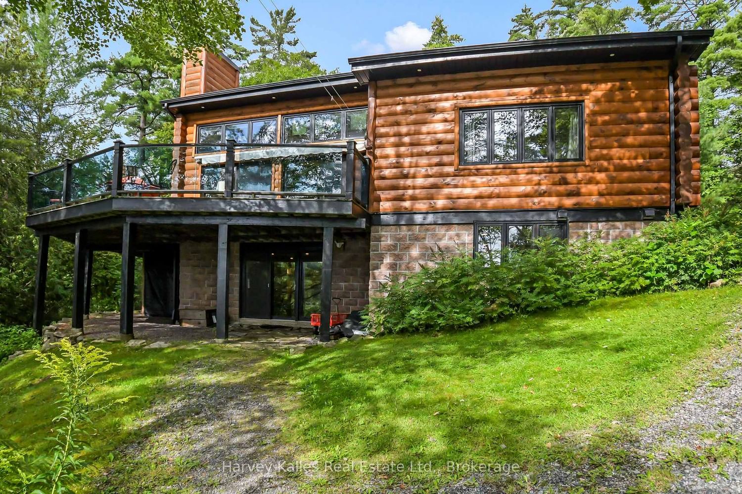 1113 Golf Avenue Road • #Unit #9 • Muskoka Lakes, ON photo 5