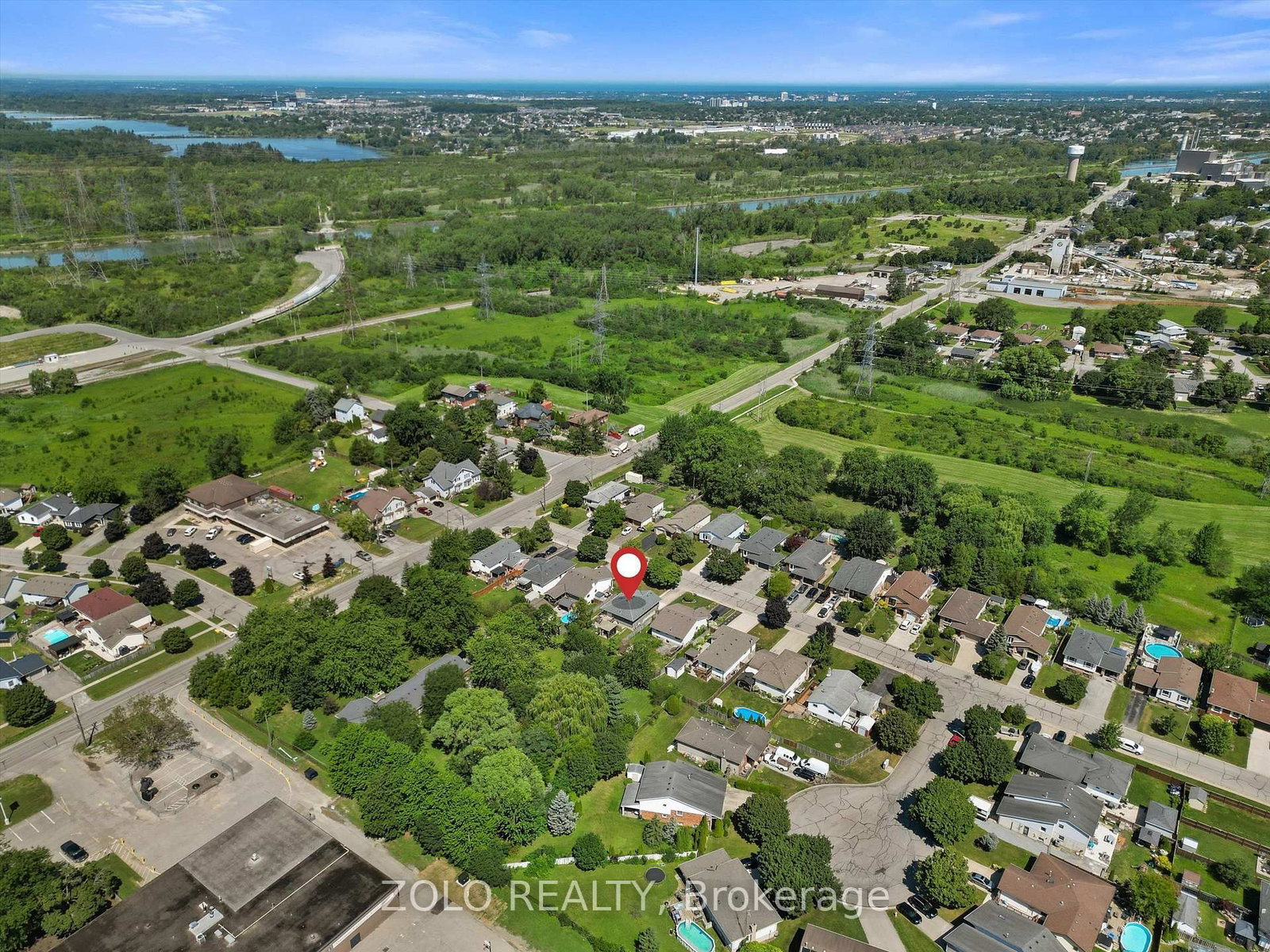 13 Cowan Drive • Thorold, ON photo 43