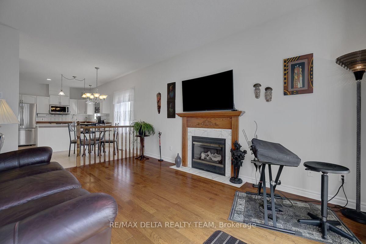1032 Valin Street • Ottawa, ON photo 13