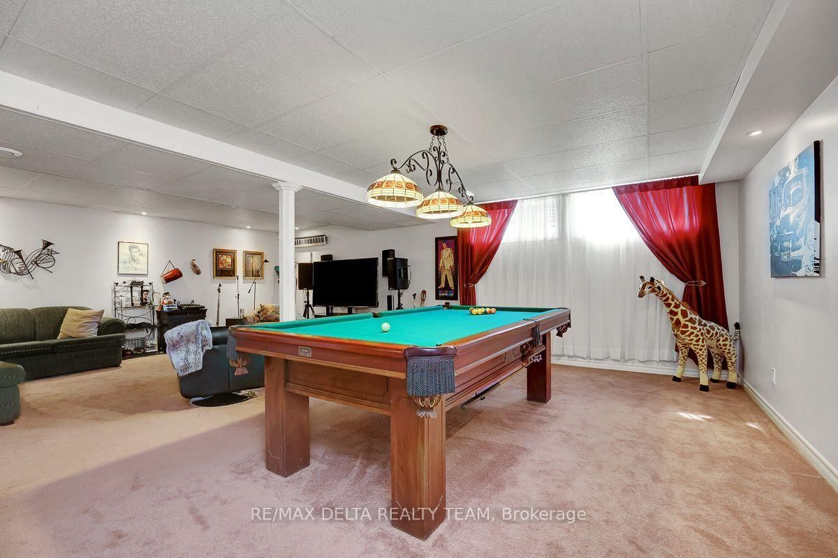 1032 Valin Street • Ottawa, ON photo 29