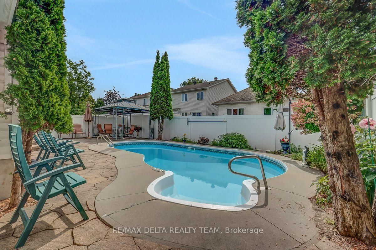 1032 Valin Street • Ottawa, ON photo 43