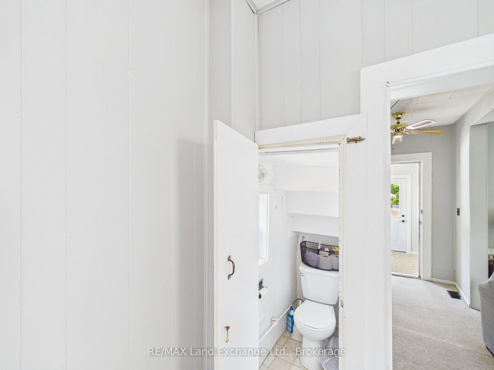 410 RUSSELL Street • Kincardine, ON photo 13
