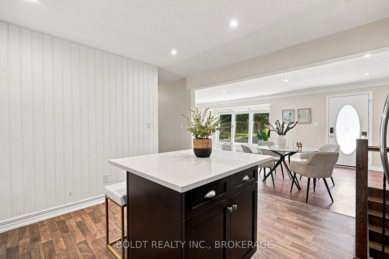 23 Woodelm Drive • St. Catharines, ON photo 14
