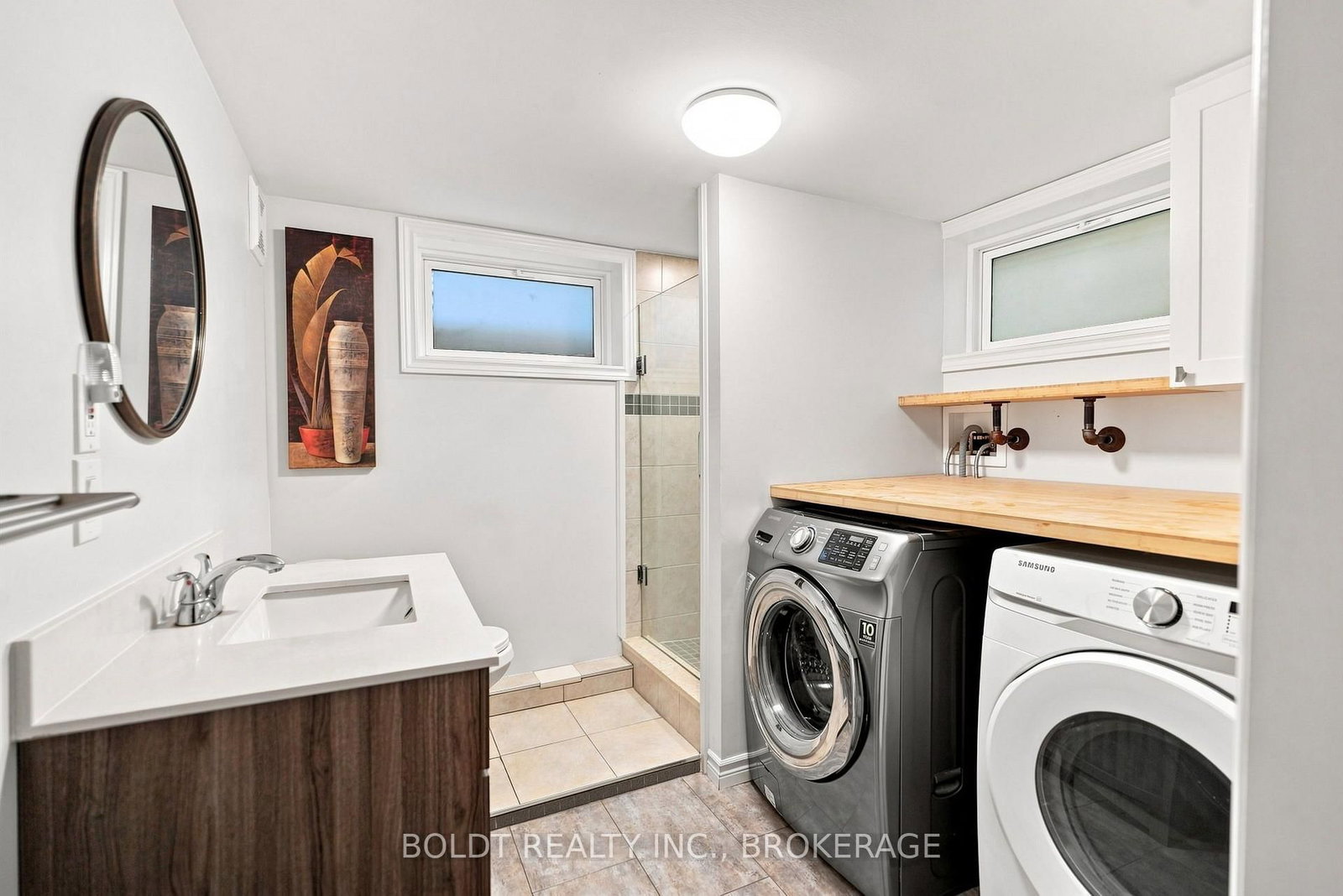 23 Woodelm Drive • St. Catharines, ON photo 22