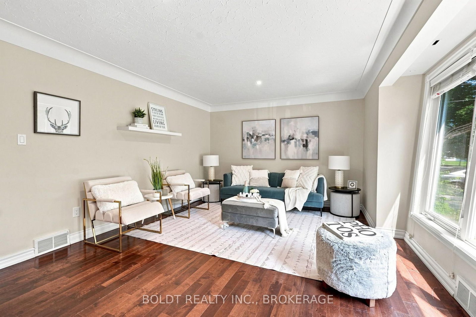 23 Woodelm Drive • St. Catharines, ON photo 5