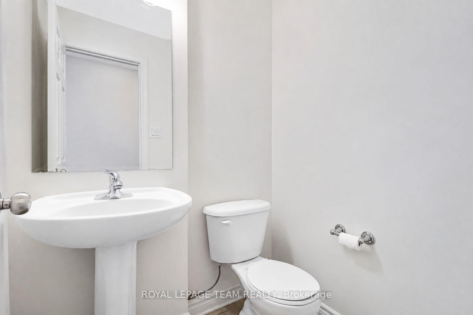 200 Paseo Private • #6 • Ottawa, ON photo 27