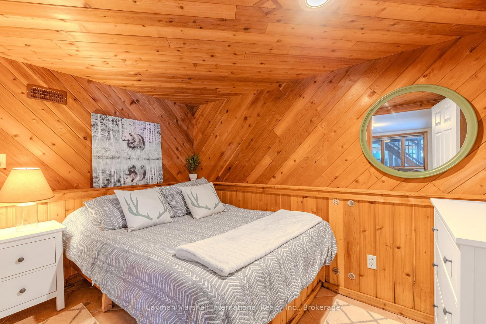 1186 Ashforth Drive • Muskoka Lakes, ON photo 10