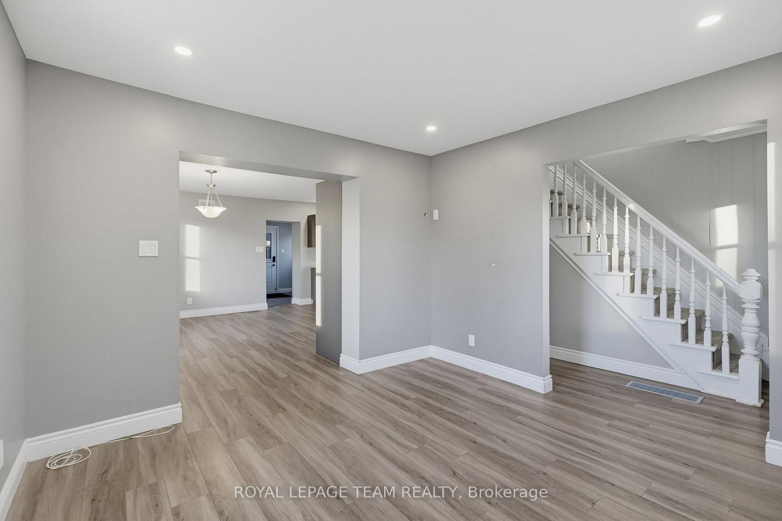 81 BANK Street S • Renfrew, ON photo 13