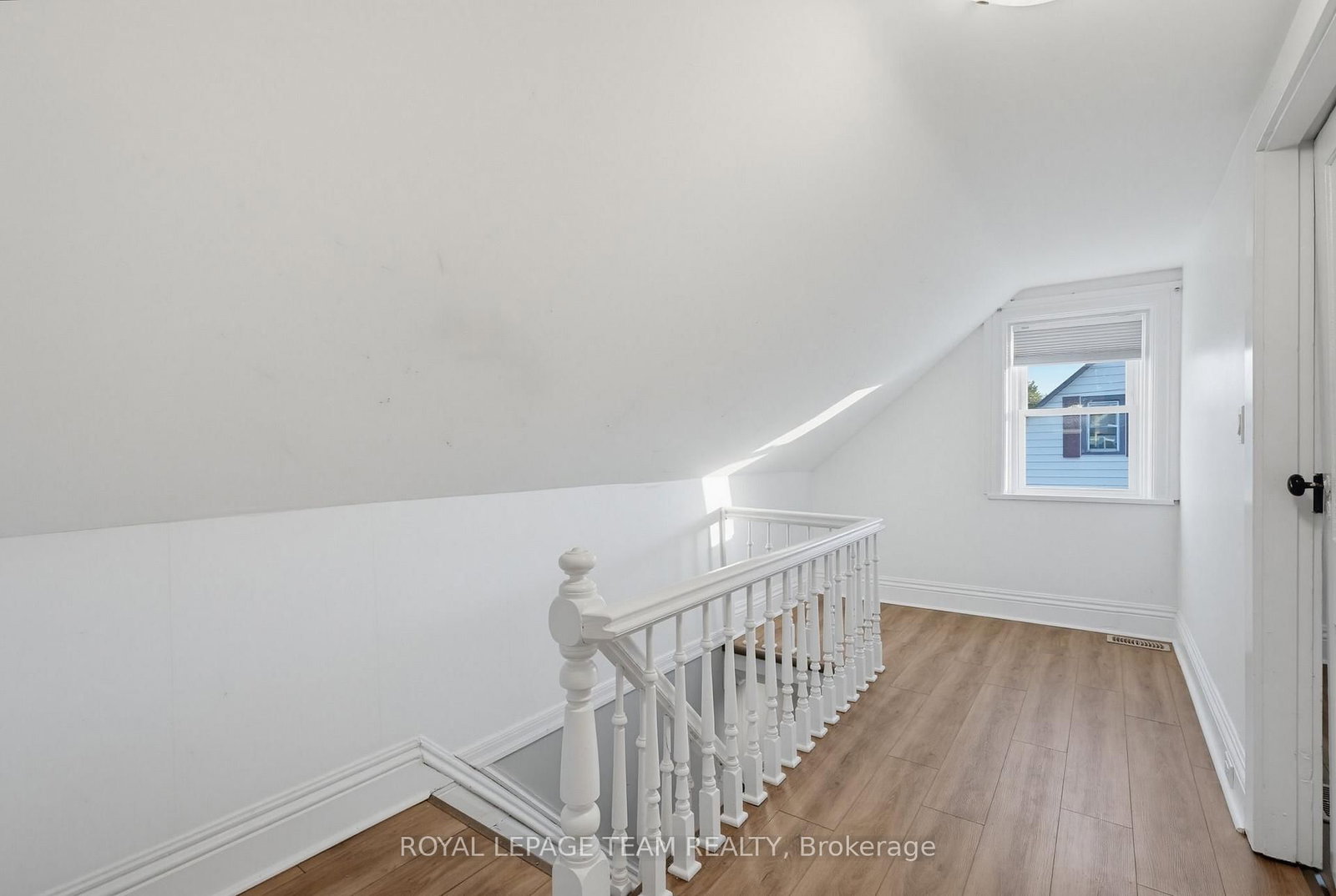 81 BANK Street S • Renfrew, ON photo 19