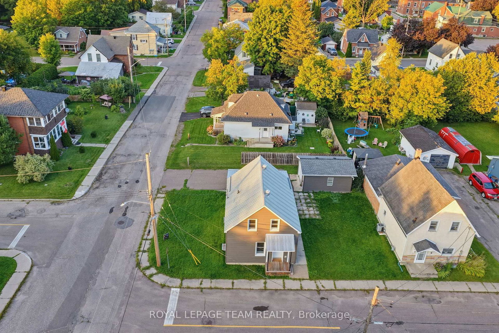 81 BANK Street S • Renfrew, ON photo 26