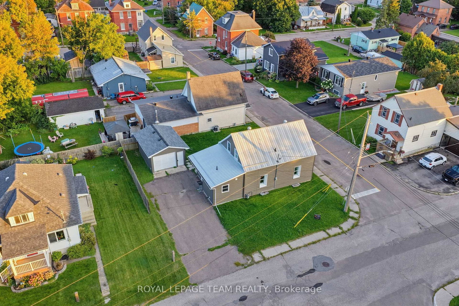 81 BANK Street S • Renfrew, ON photo 29