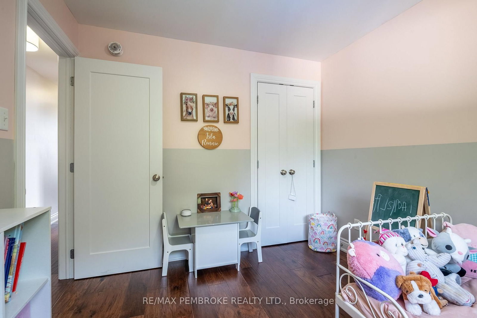 521 Gardner Crescent • Petawawa, ON photo 24