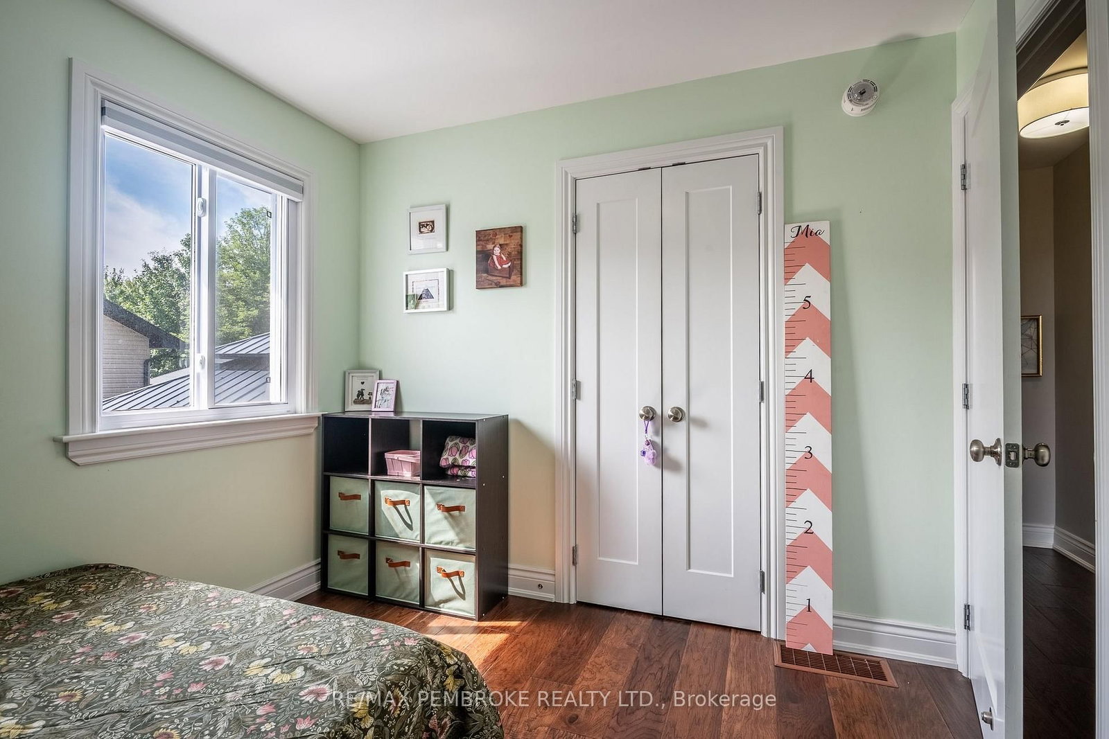 521 Gardner Crescent • Petawawa, ON photo 26