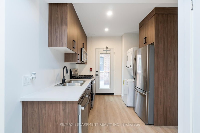 Property Sub 1