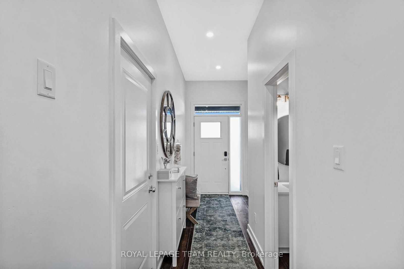 607 Edenwylde Drive • Stittsville, ON photo 4