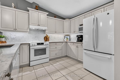 43 Capulet Walk • #38 • London North, ON photo 8