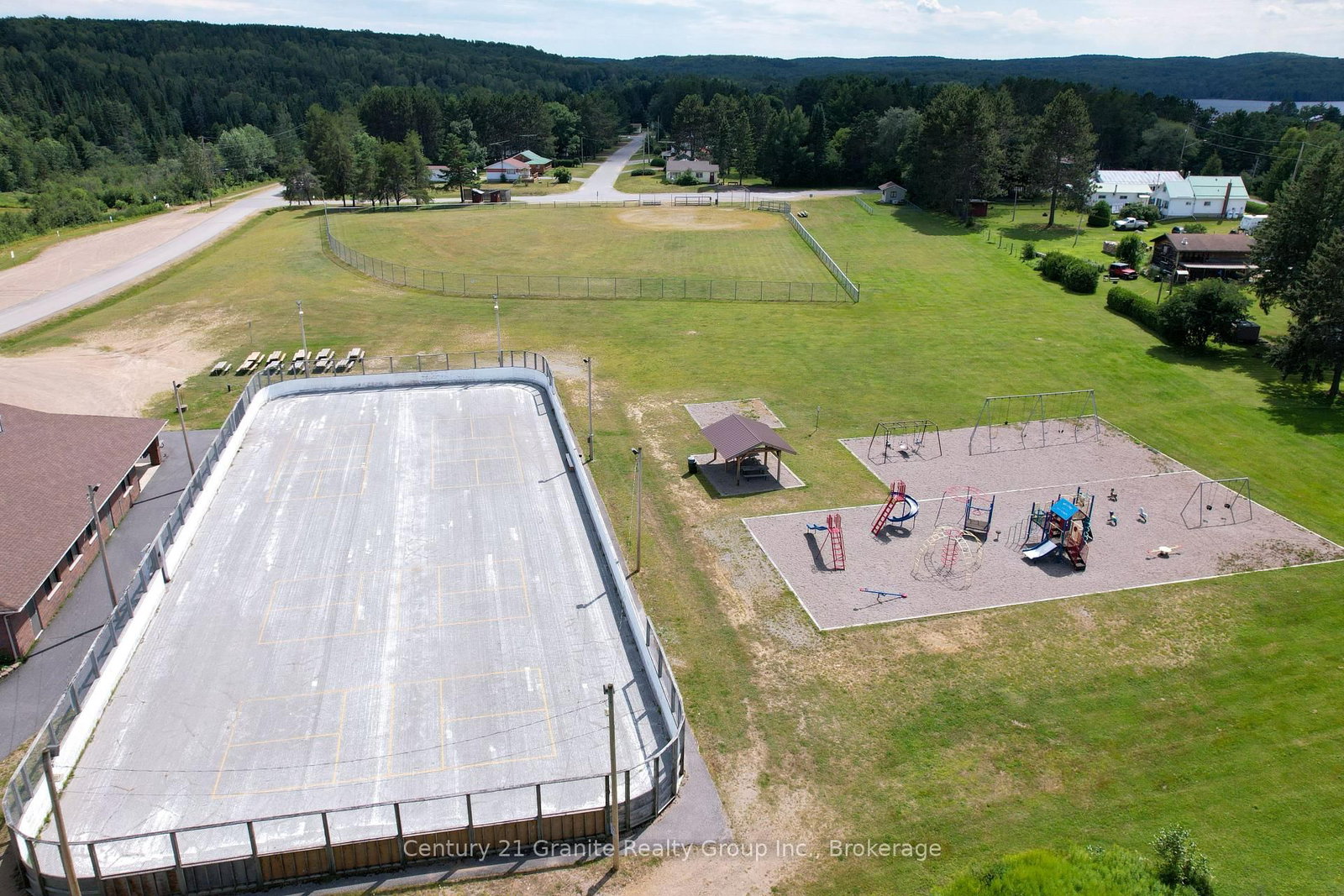 29792 Highway 60 • South Algonquin, ON photo 33