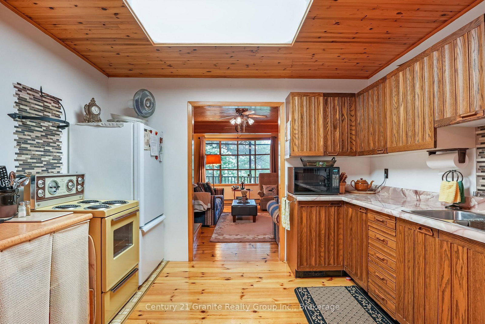 29792 Highway 60 • South Algonquin, ON photo 4