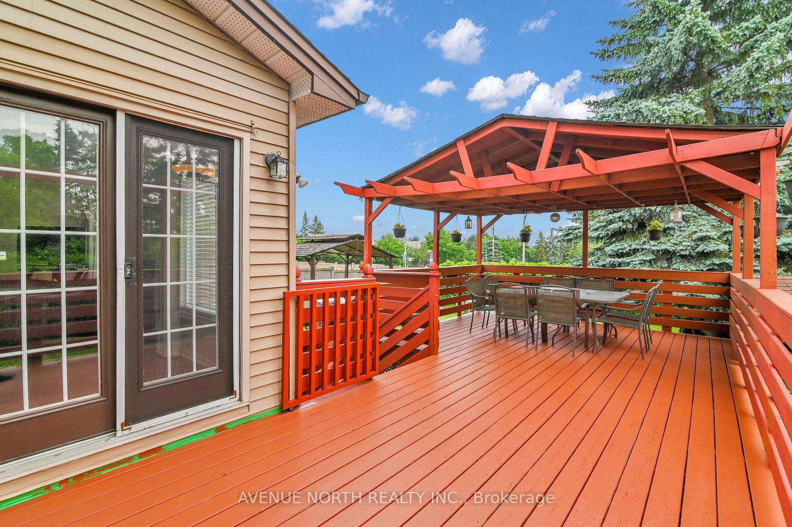 48 Hackett Street • Ottawa, ON photo 33
