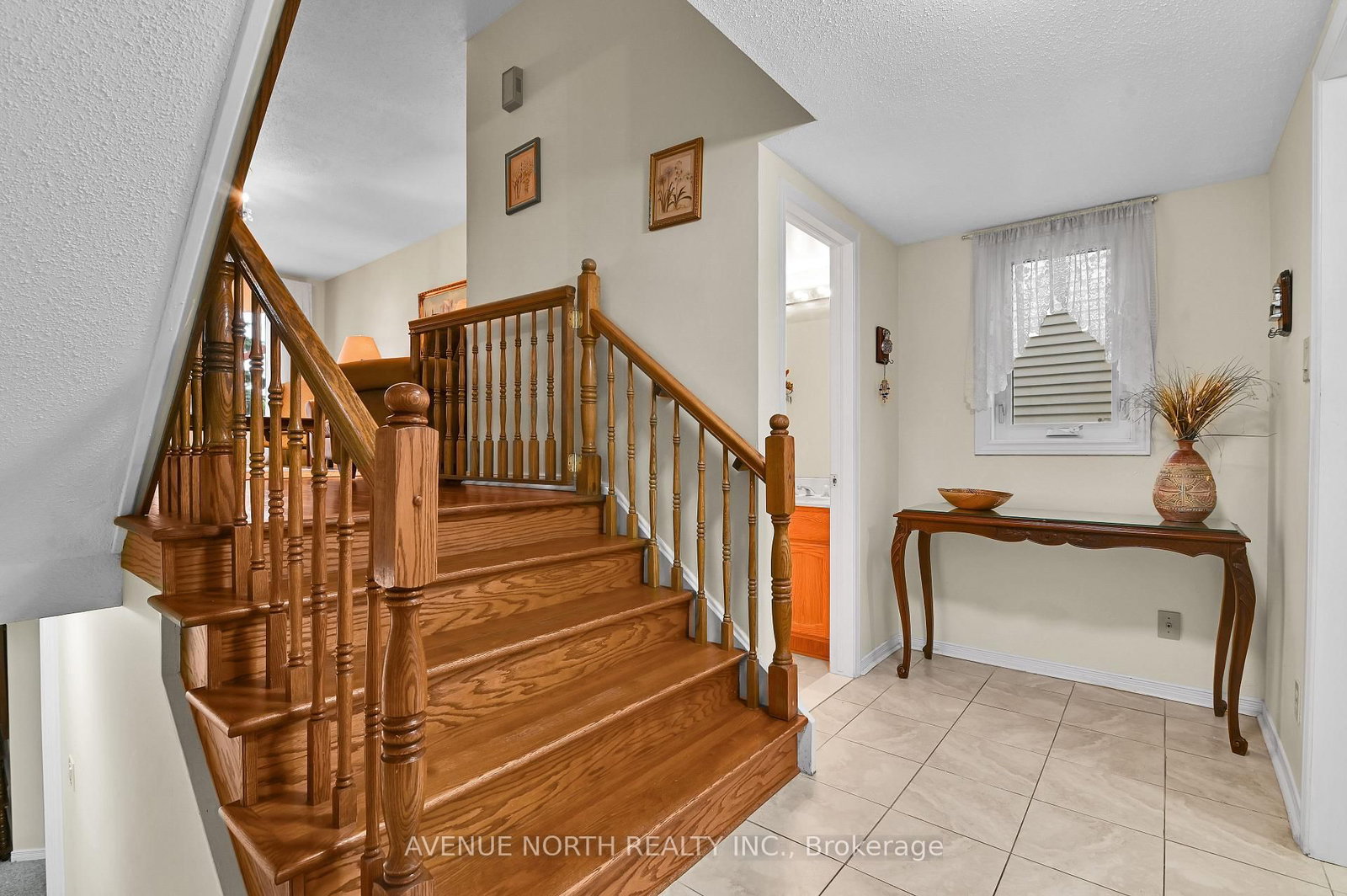 48 Hackett Street • Ottawa, ON photo 7