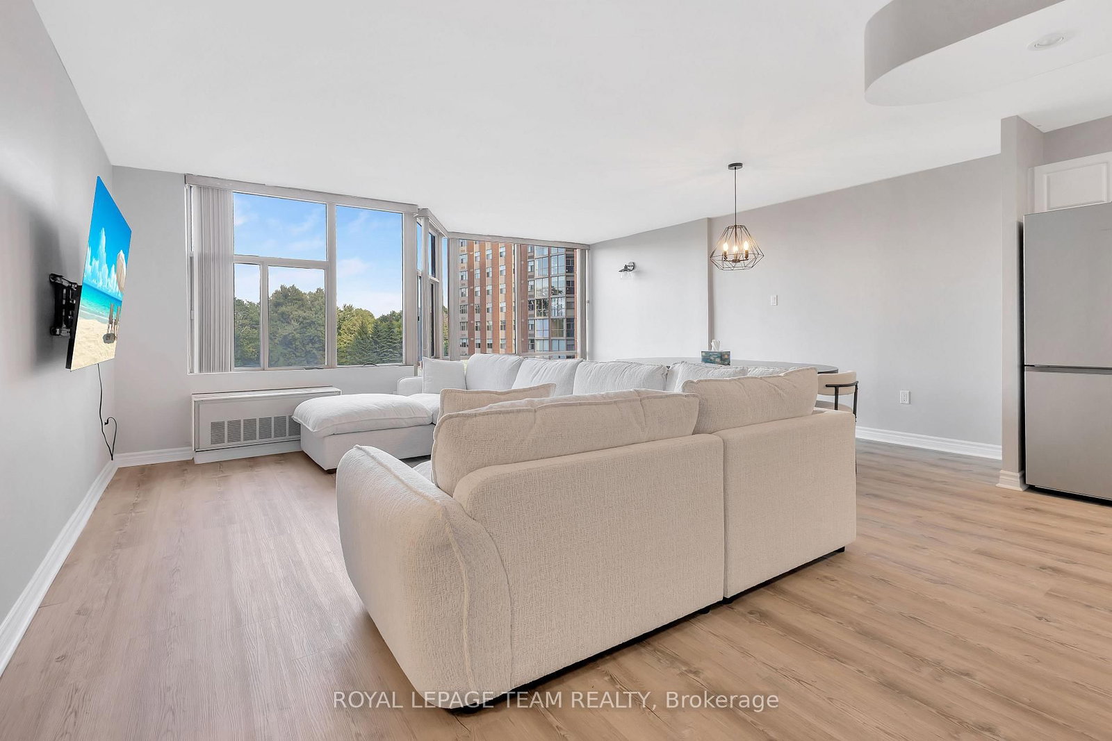 2759 Carousel Crescent • #501 • Ottawa, ON photo 15