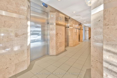 2759 Carousel Crescent • #501 • Ottawa, ON photo 7