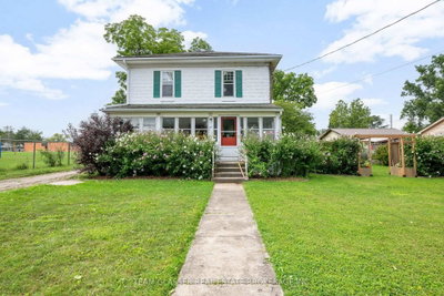 Detached House for sale at 151 MAIN Street, North Middlesex, Ontario, N0M 2K0 - Parkhill - MLS: X13750926