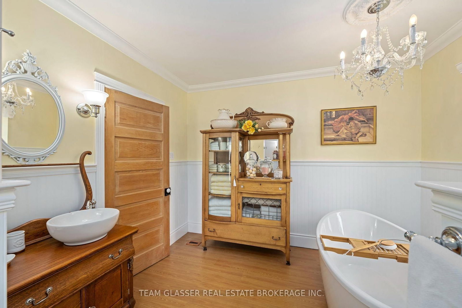 151 MAIN Street • North Middlesex, ON photo 16