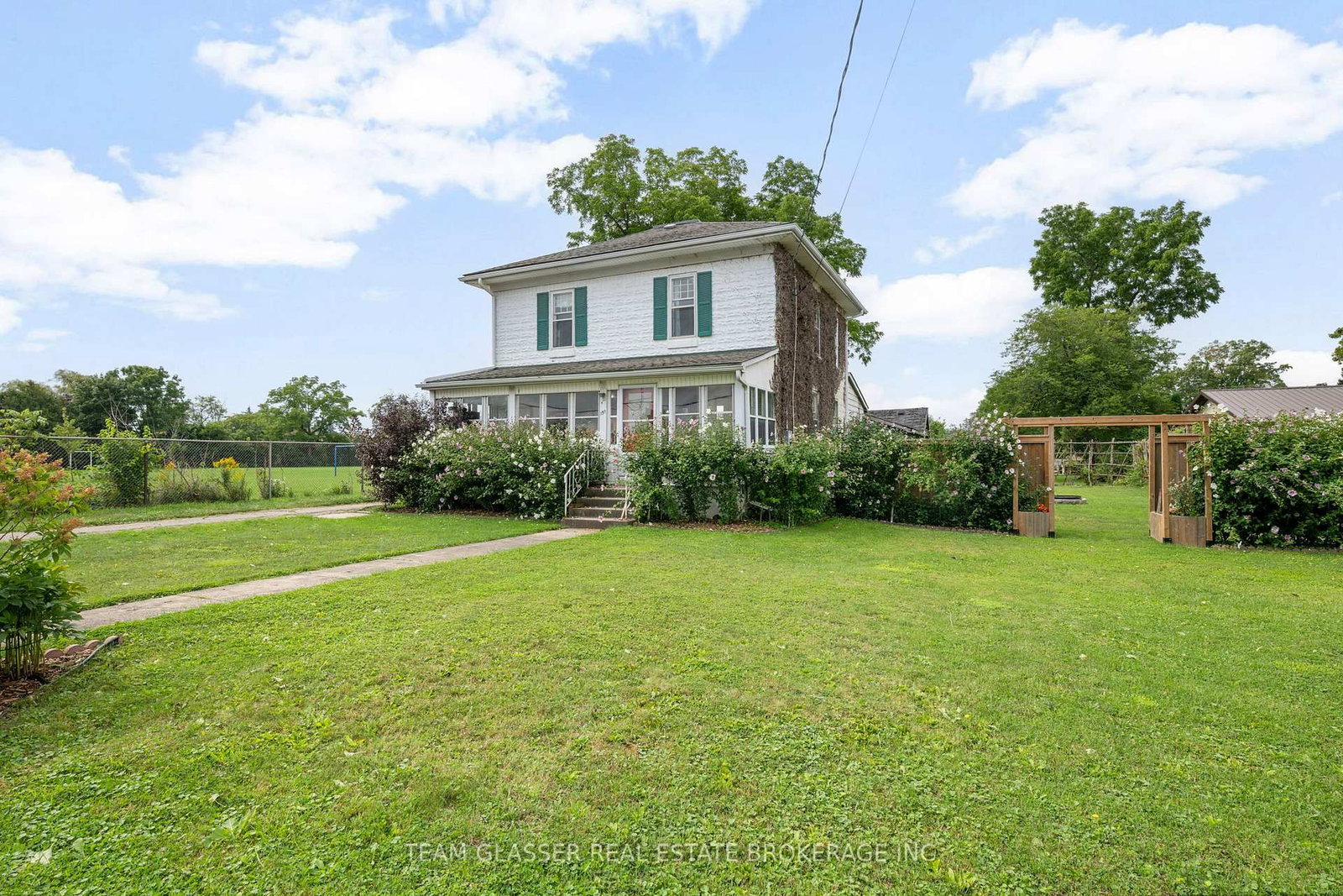 151 MAIN Street • North Middlesex, ON photo 2