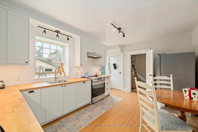 151 MAIN Street • North Middlesex, ON photo 7