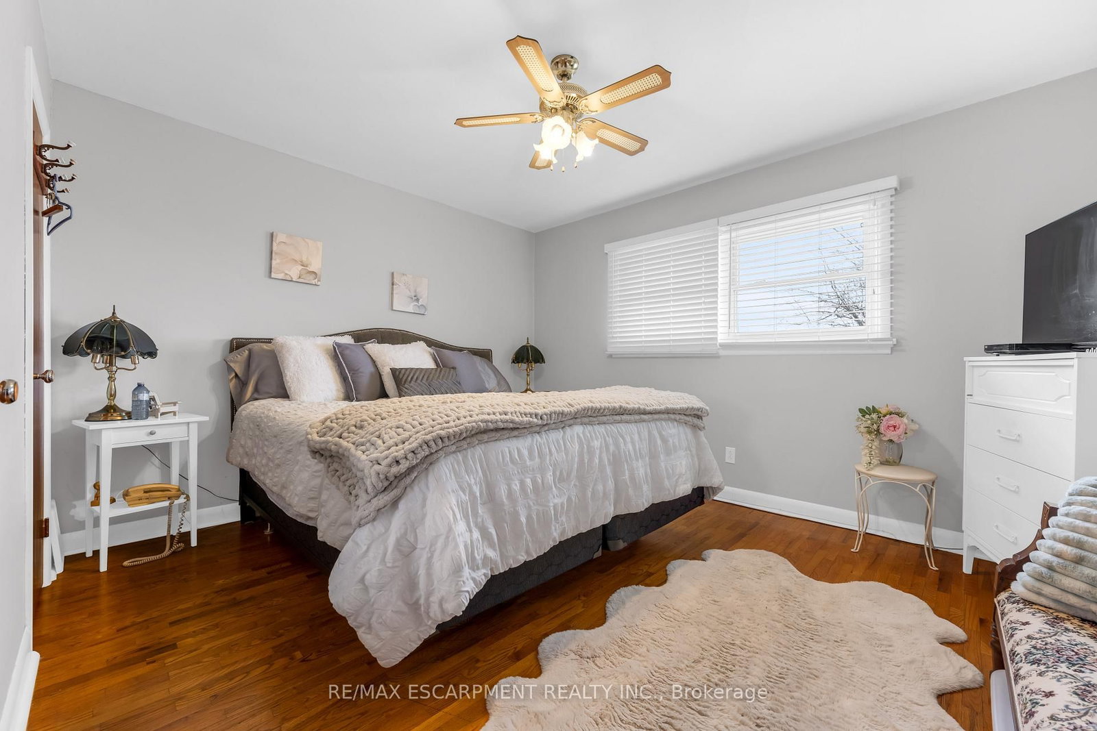 609 Green Mountain Road E • Hamilton, ON photo 12