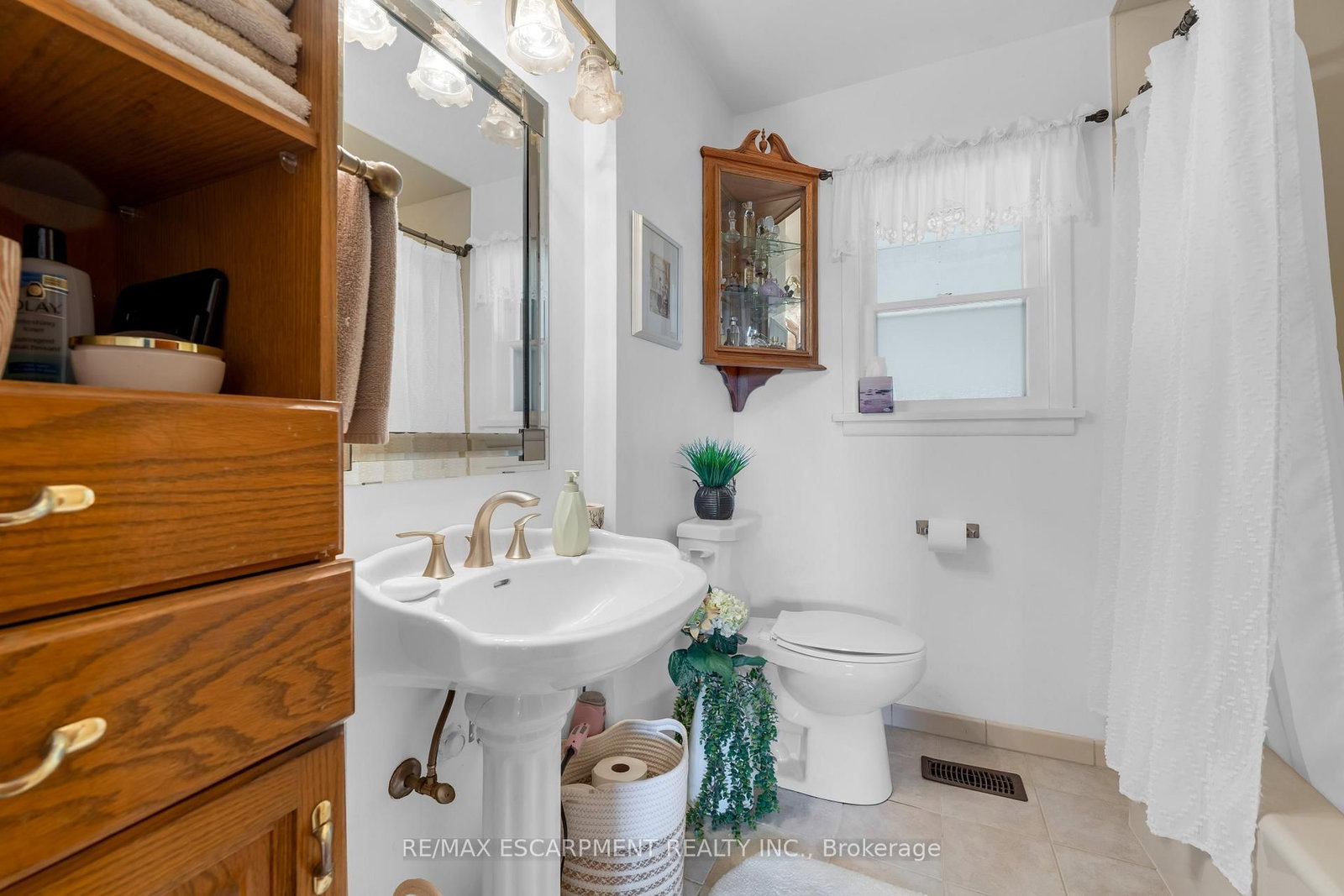609 Green Mountain Road E • Hamilton, ON photo 14