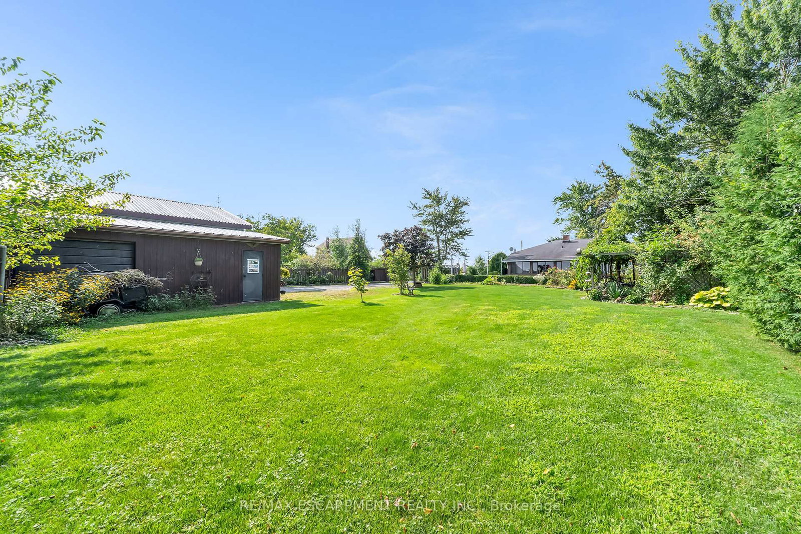 609 Green Mountain Road E • Hamilton, ON photo 26