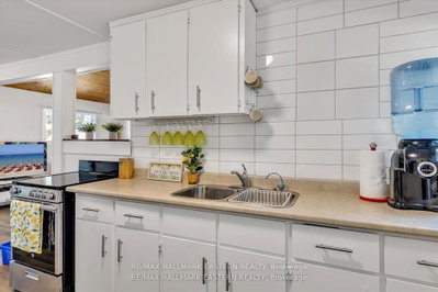 1810 Hull Road • Douro-Dummer, ON photo 4