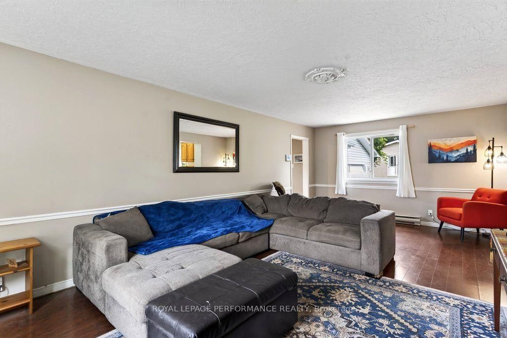 71 Mechanic Street W • North Glengarry, ON photo 10