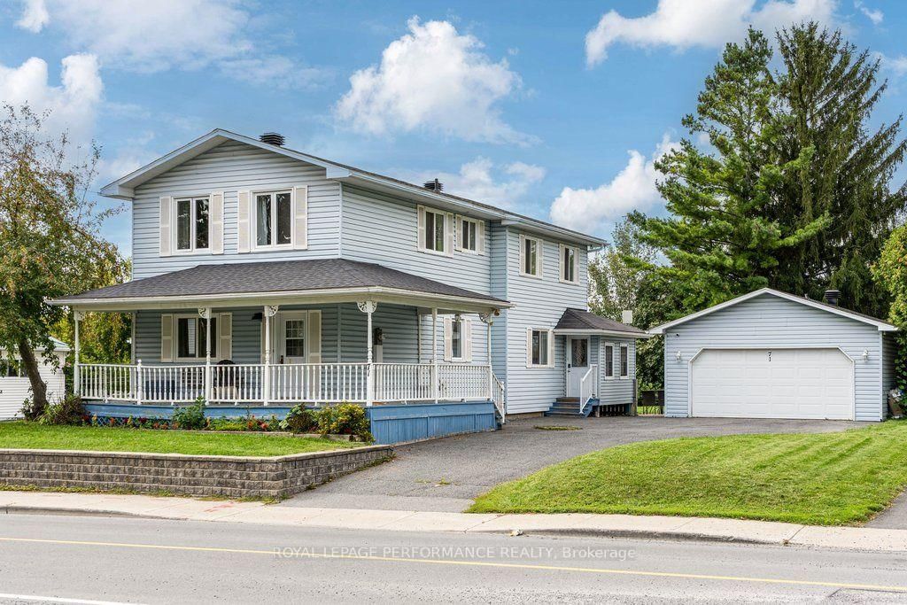 71 Mechanic Street W • North Glengarry, ON photo 2